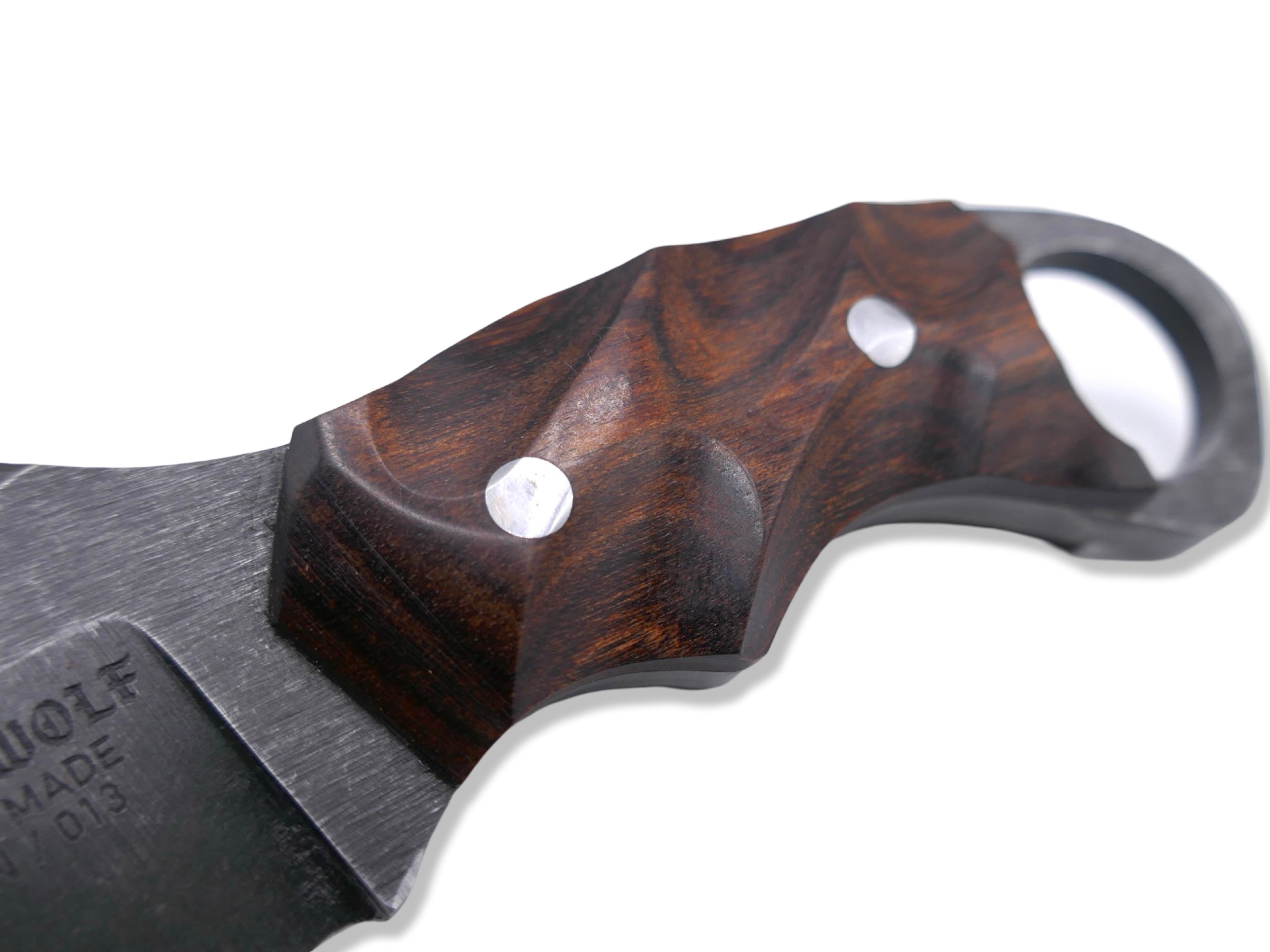 IRON WOLF - Dark Stonewash / Dymalux Handle