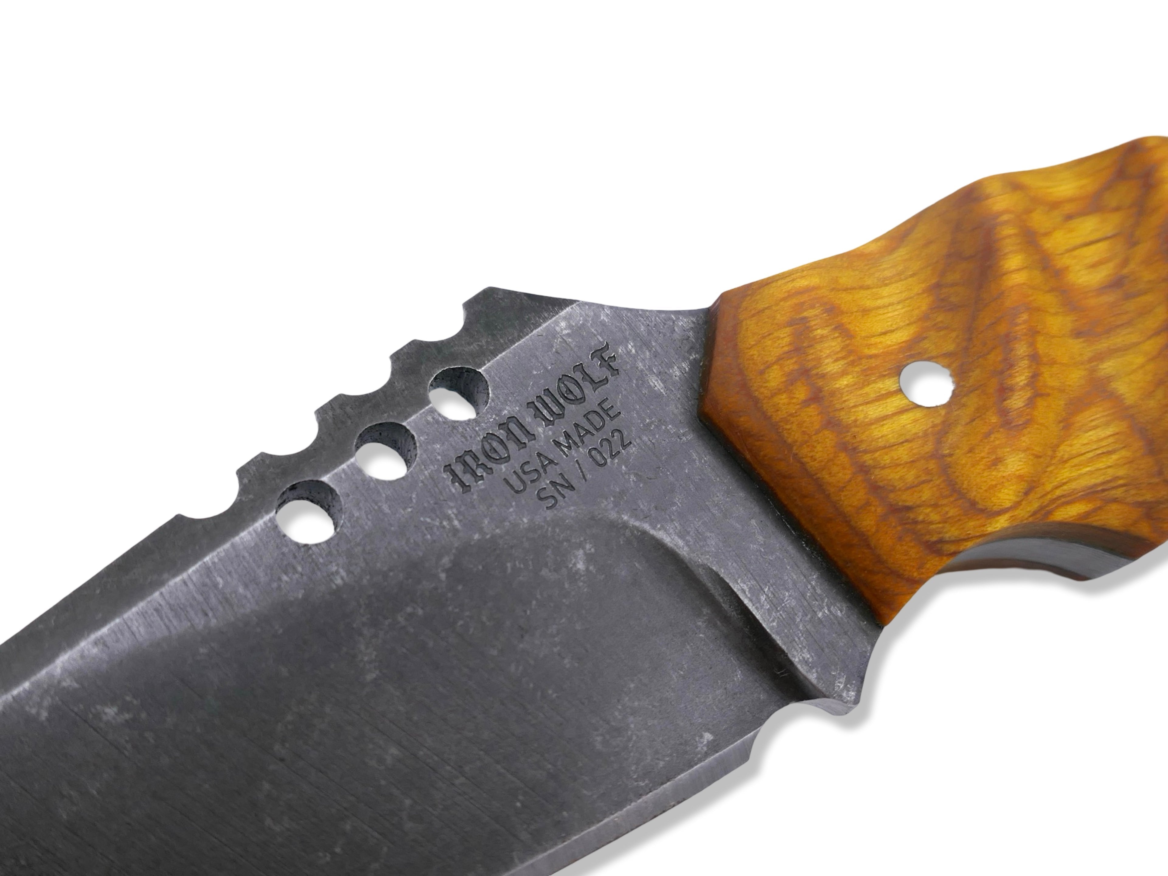 IRON WOLF - Dark Stonewash / Dymalux Lemonwood Handle