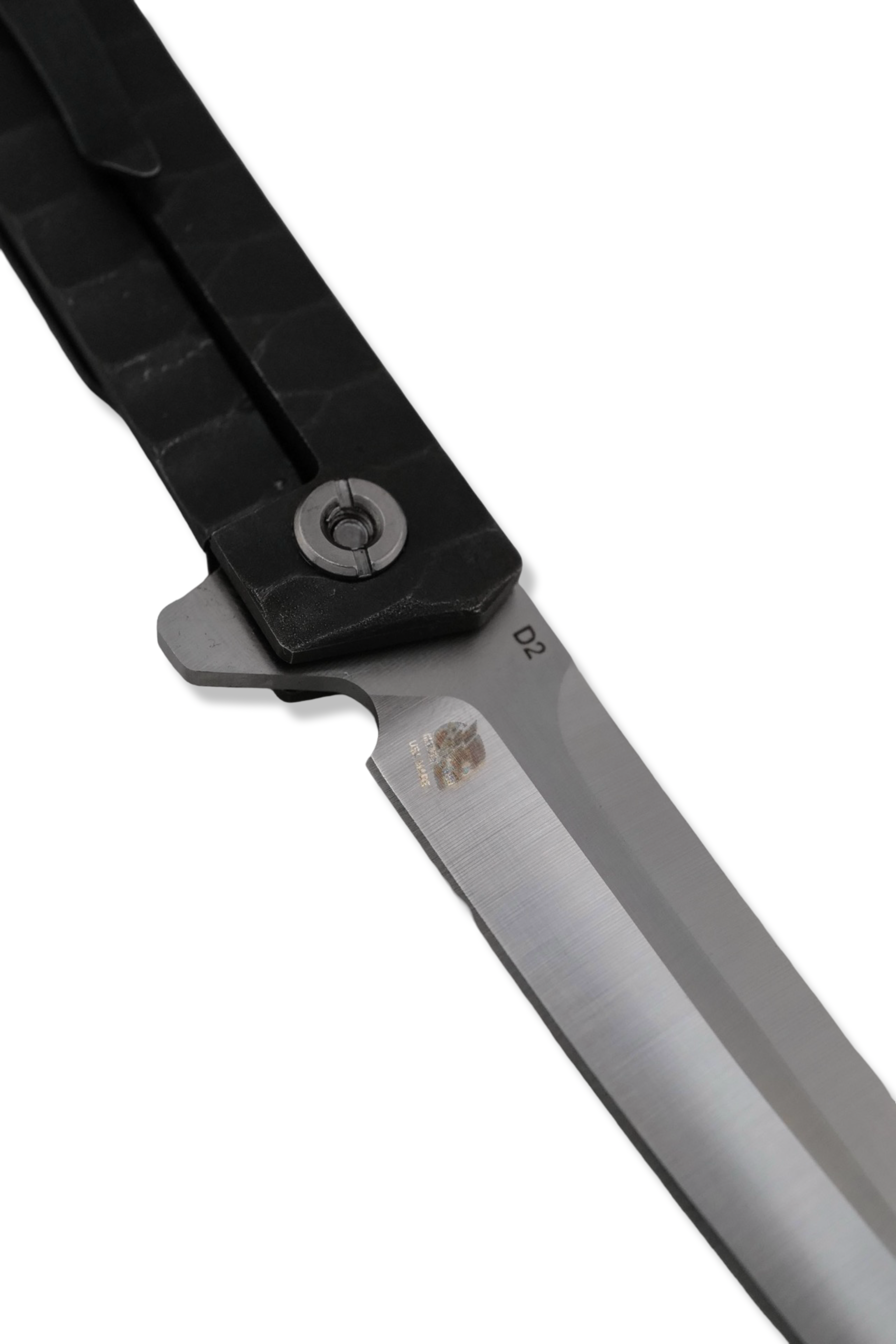 The Wayne Folder - Scale Textured Handle / Satin Finish