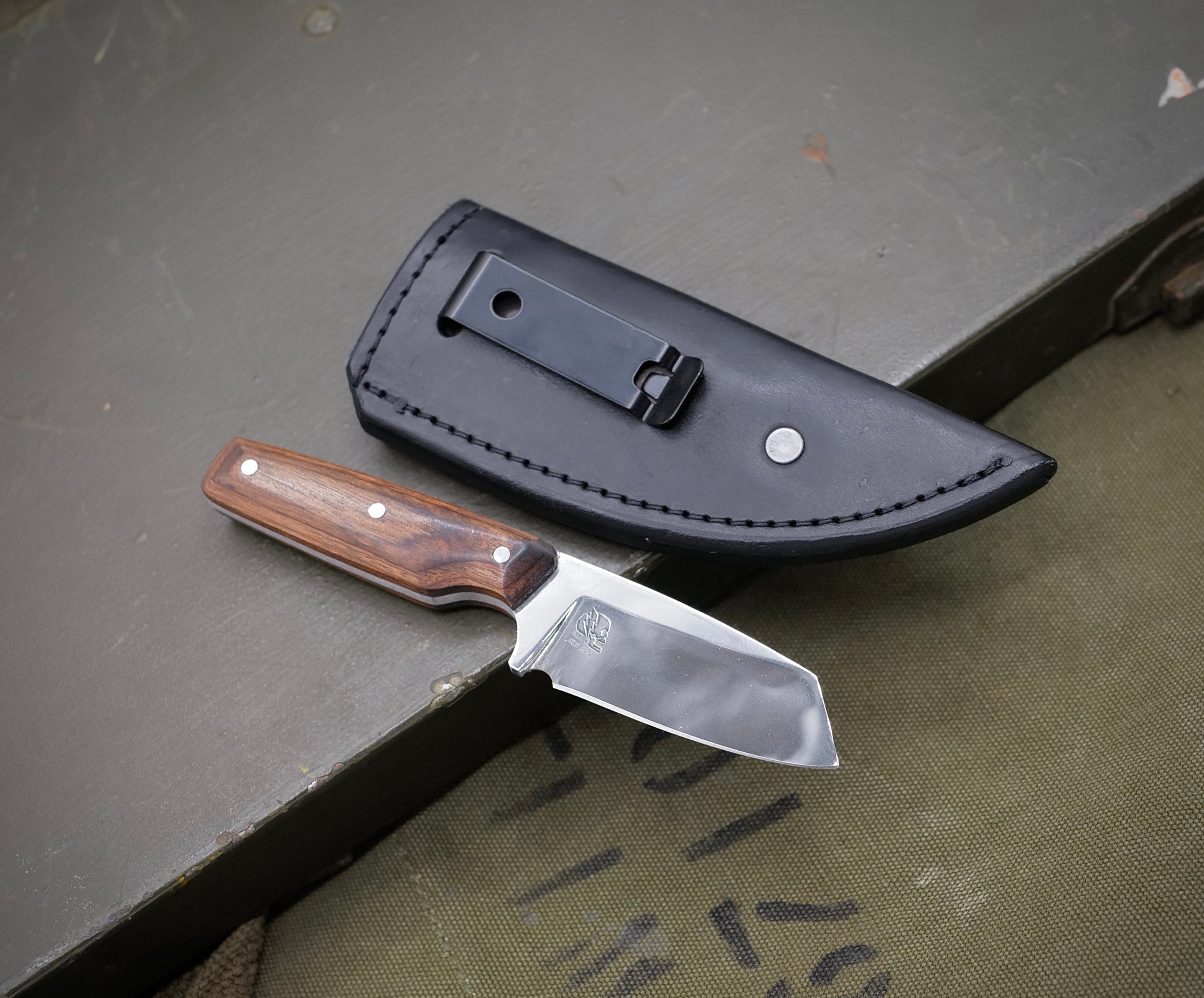 Roach 1 of 1 Custom - Mirror Polish / Dyma Lux Wood / SHEATH INCLUDED