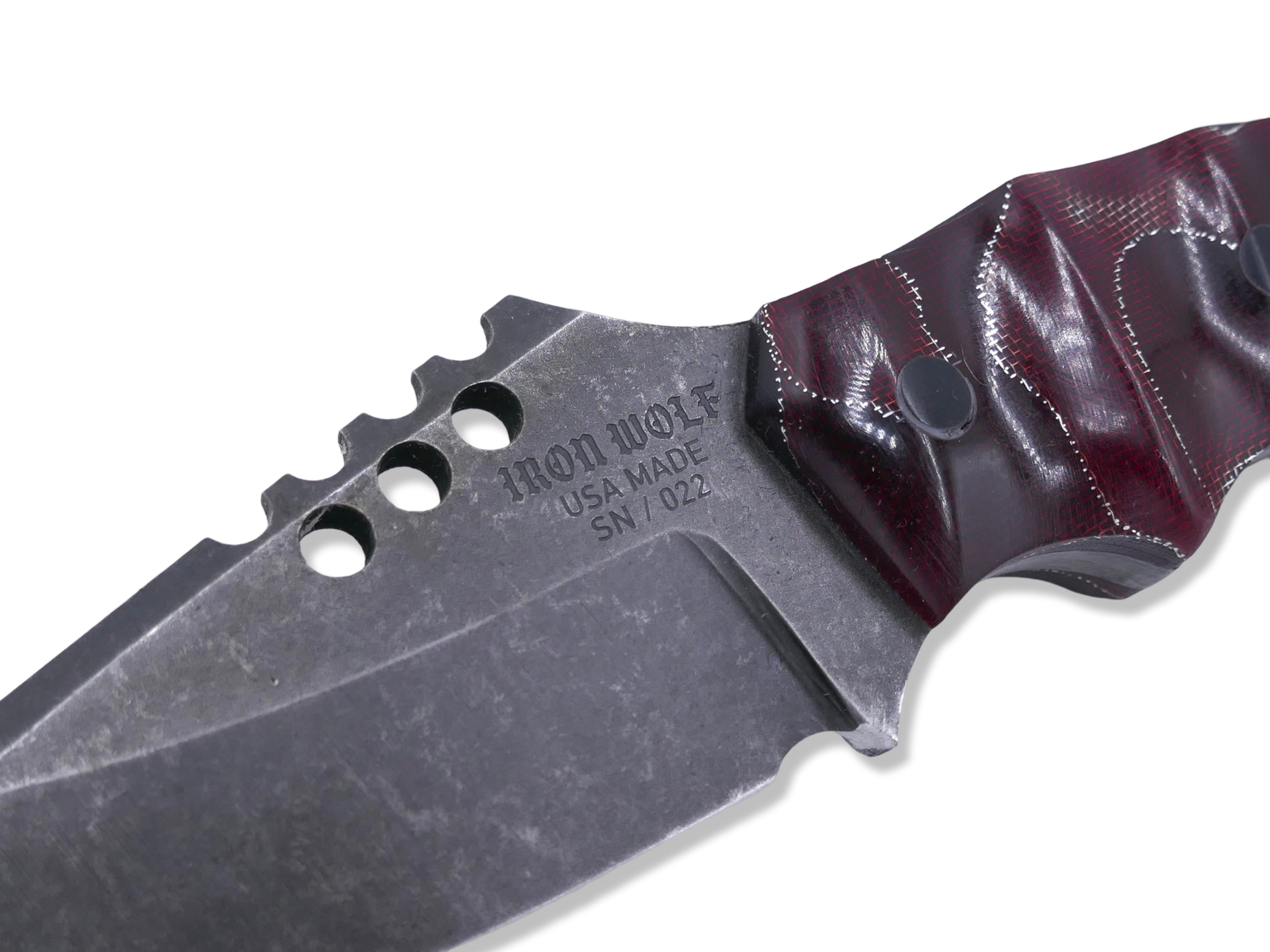 IRON WOLF - Dark Stonewash / Red Raffir Handle